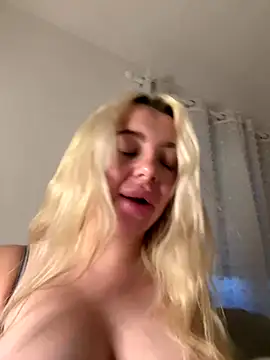 Lily-Lovexox nude strip on cam for live sex video chat