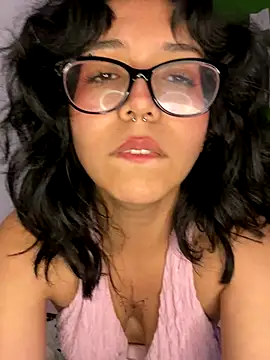ValenFoxx nude strip on cam for live sex video chat