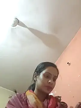 callgirl21 nude strip on cam for live sex video chat