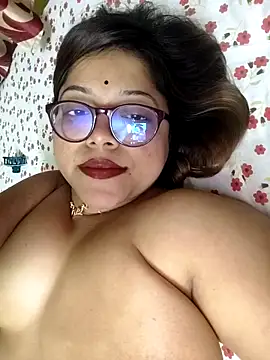Cute__Lisa nude strip on cam for live sex video chat