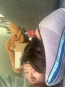 Hui521 nude strip on cam for live sex video chat
