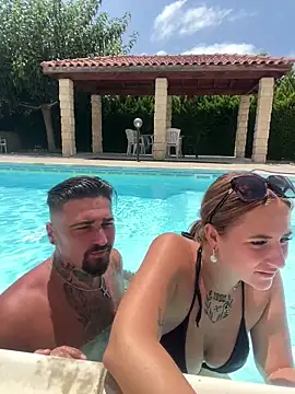 ManjaWinkler nude strip on cam for live sex video chat