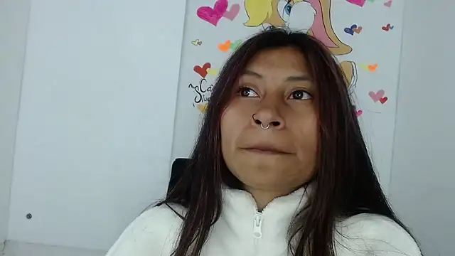 Pocahontas_tw nude strip on cam for live sex video chat