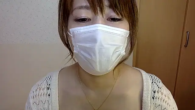 kitty_kyoto nude strip on cam for live sex video chat