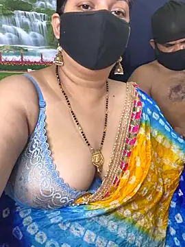 vinky05 nude strip on cam for live sex video chat