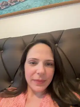 Lady_LauraRose nude strip on cam for live sex video chat