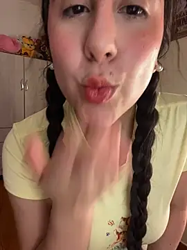 Miichii nude strip on cam for live sex video chat