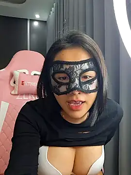 Ely_xig nude strip on cam for live sex video chat