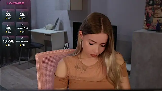 Mayyyyyyyymayyyyyy nude strip on cam for live sex video chat
