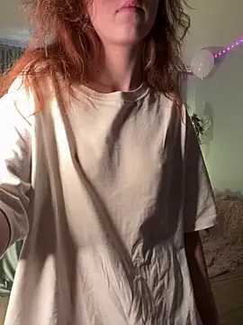 FannyRay nude strip on cam for live sex video chat