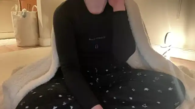 ijustturned18today nude strip on cam for live sex video chat