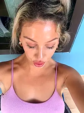 peachcindyy nude strip on cam for live sex video chat
