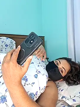 Bristy- nude strip on cam for live sex video chat