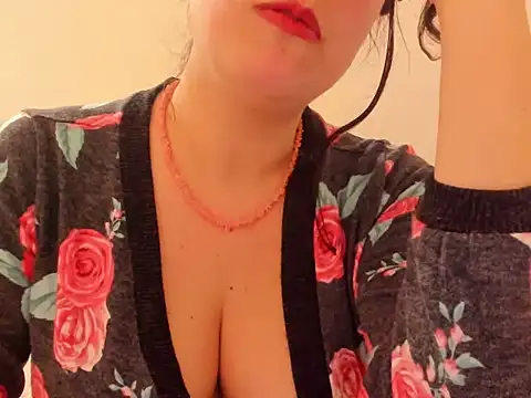 EvaPiccante nude strip on cam for live sex video chat