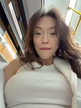 CityLynx nude strip on cam for live sex video chat