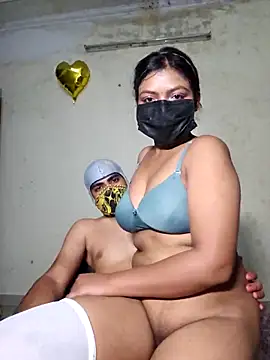 LEGEND660 nude strip on cam for live sex video chat