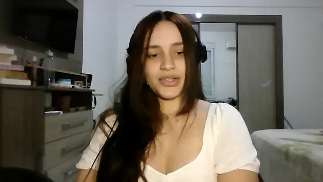 Willowlk nude strip on cam for live sex video chat
