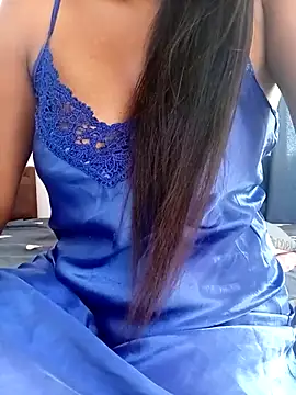 ARALIYA-CAM nude strip on cam for live sex video chat