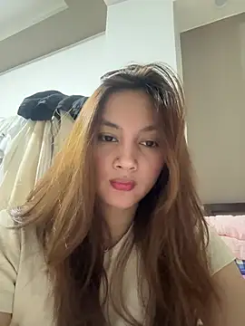 LanySylvia nude strip on cam for live sex video chat