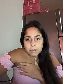 onMelan nude strip on cam for live sex video chat