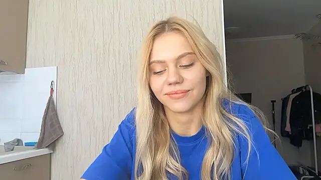 Glamorforyou nude strip on cam for live sex video chat