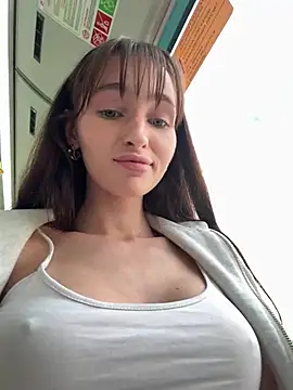 -missbehaving- nude strip on cam for live sex video chat