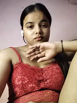 Queen_111 nude strip on cam for live sex video chat