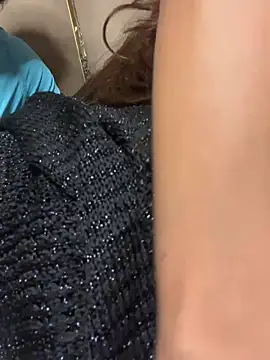 SecretDarkRoomXO nude strip on cam for live sex video chat