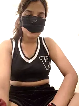 pooja_riya nude strip on cam for live sex video chat