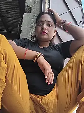 Yadav_Simran nude strip on cam for live sex video chat